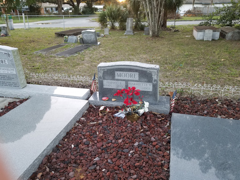 The graves of Harry and Harriette Moore in the northern section of the cemetery.